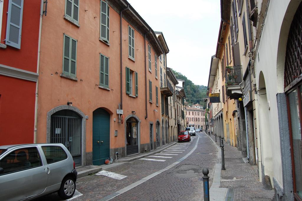 La Corte Fiorita Como Hotel Exterior photo